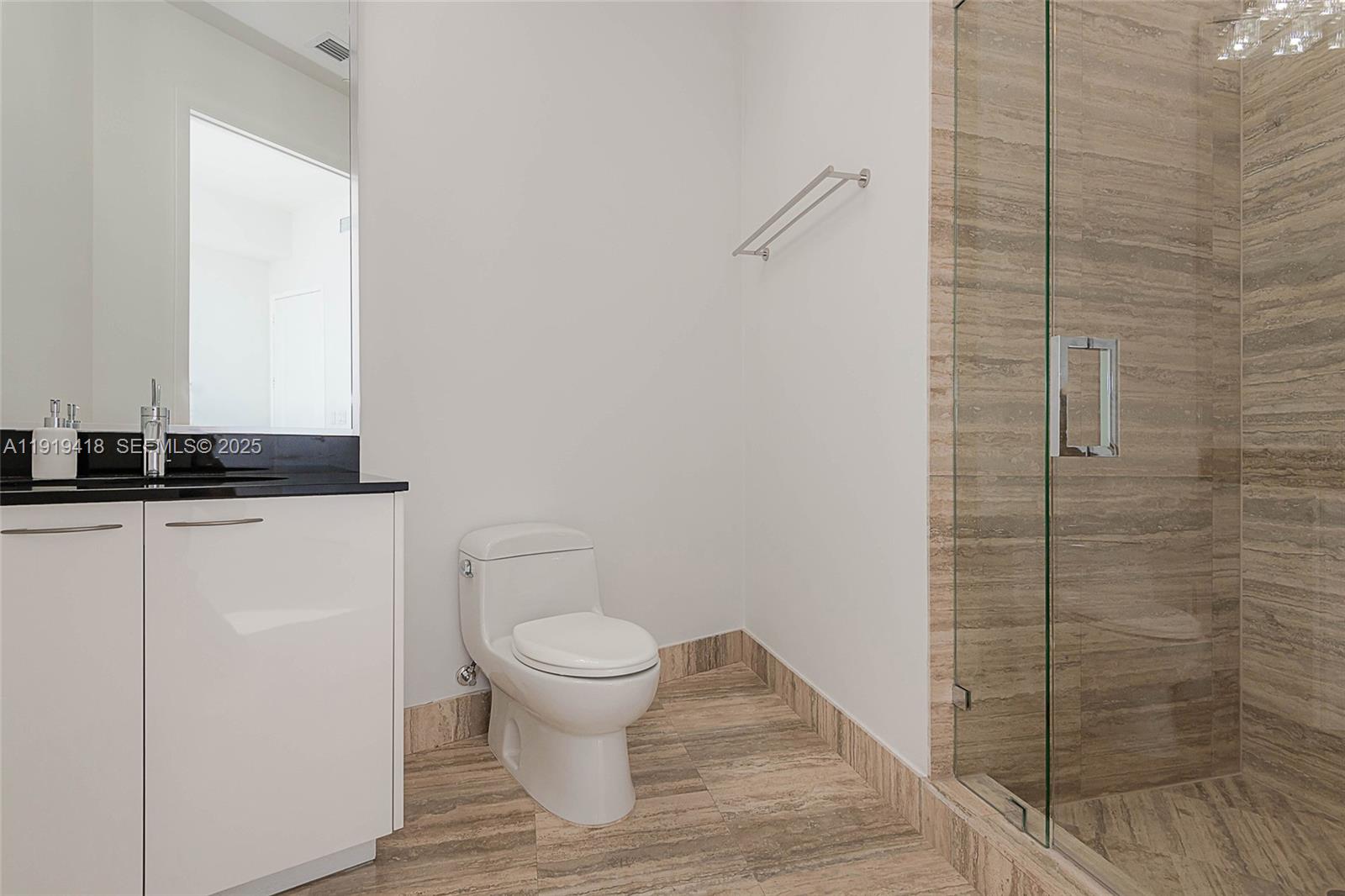 4104 3 / 4 2327 sq. ft. $ 2025-11-24 0 Photo