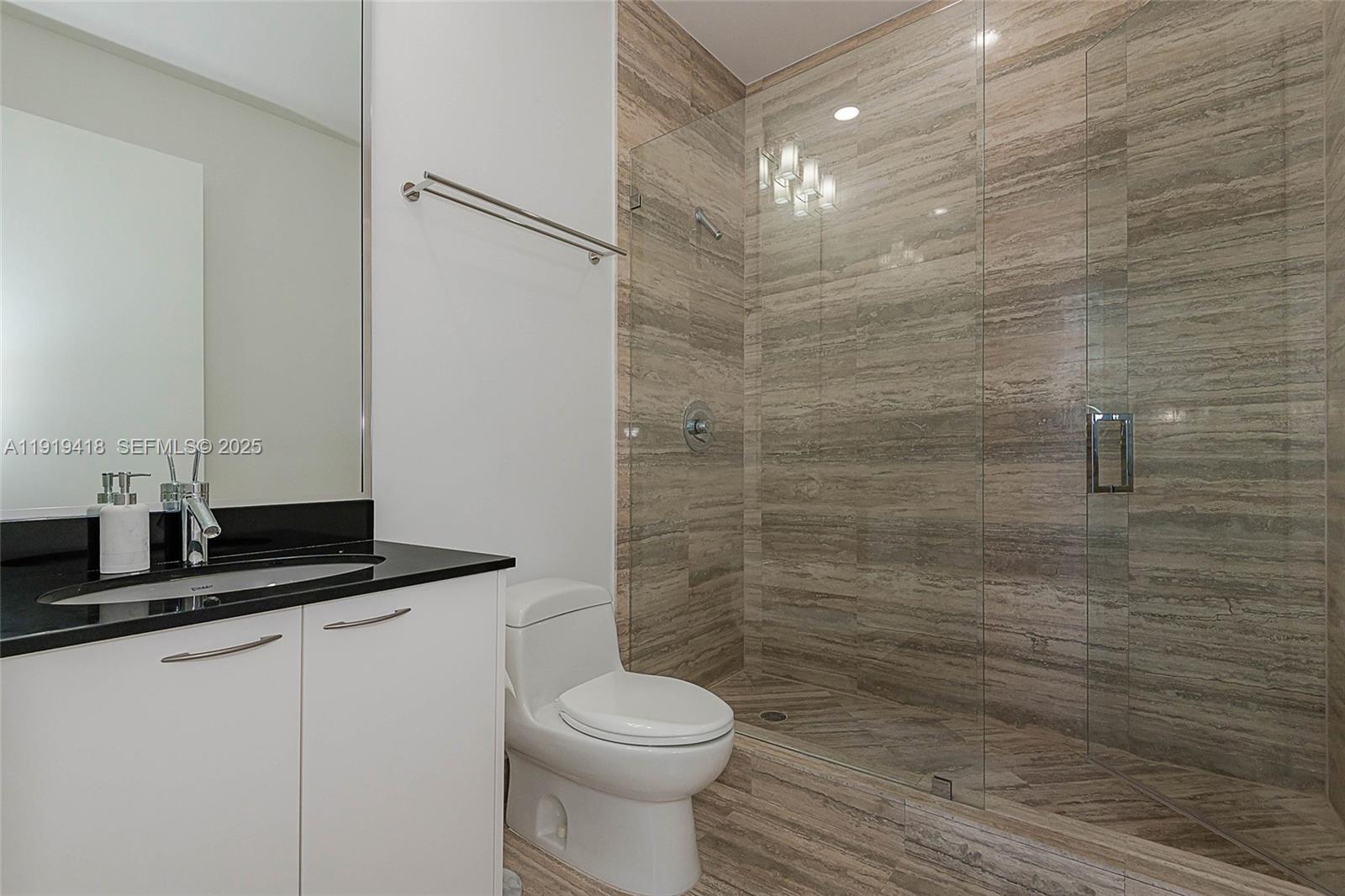 4104 3 / 4 2327 sq. ft. $ 2025-11-24 0 Photo