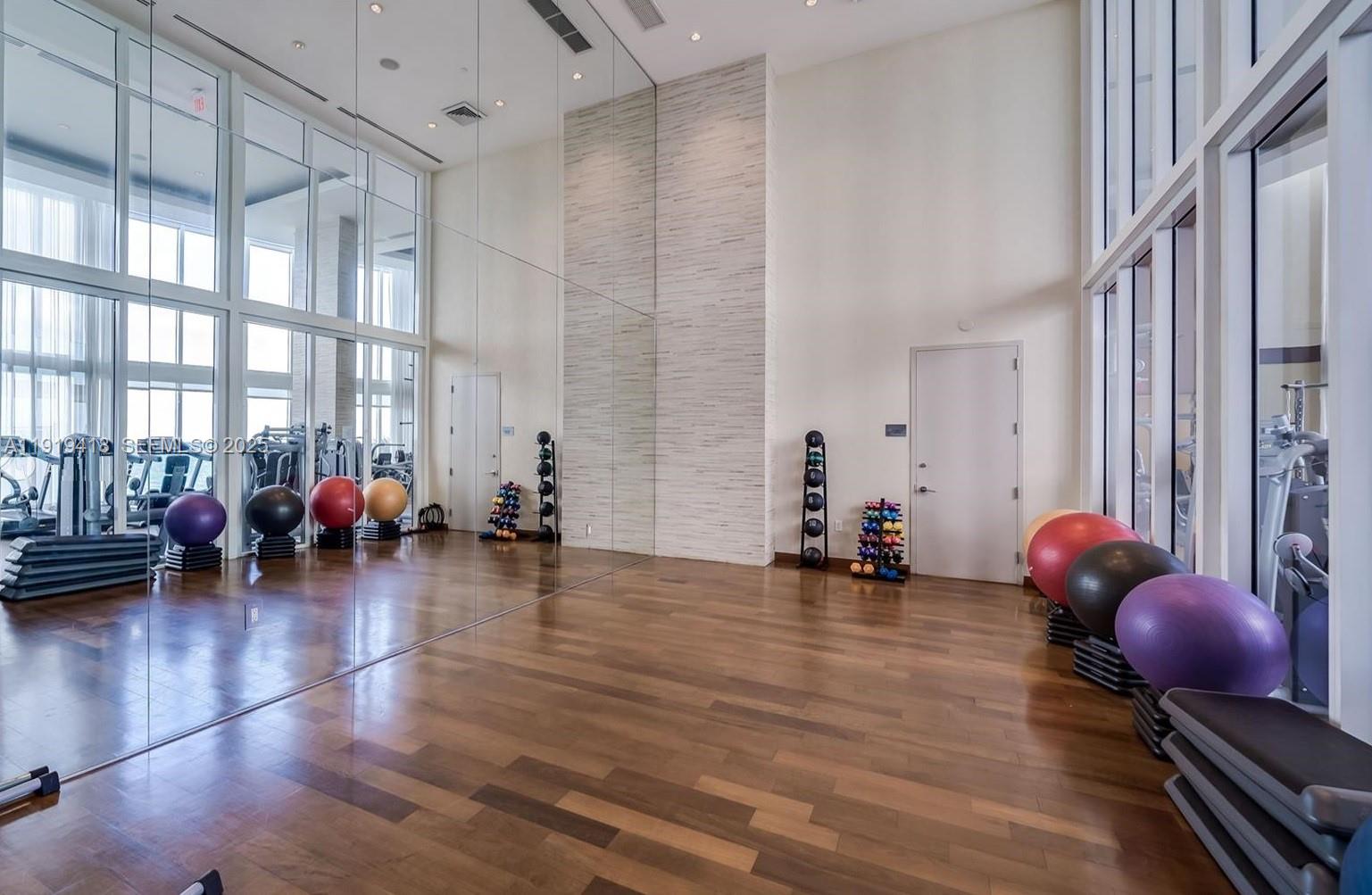 4104 3 / 4 2327 sq. ft. $ 2025-11-24 0 Photo