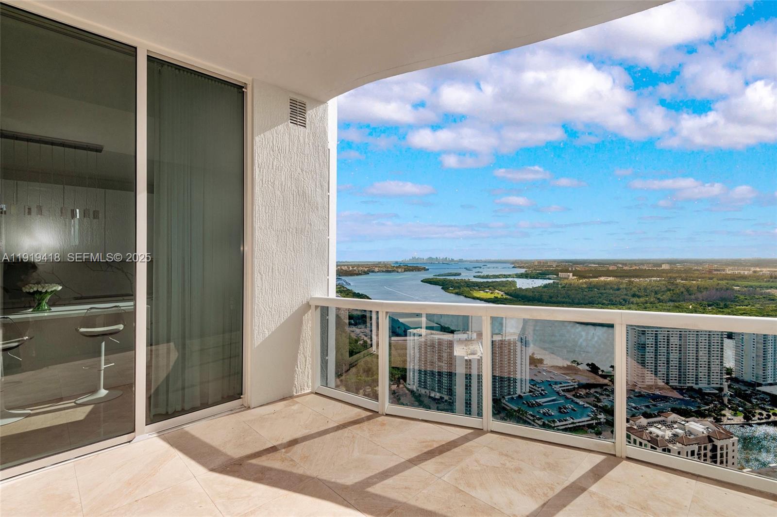 4104 3 / 4 2327 sq. ft. $ 2025-11-24 0 Photo