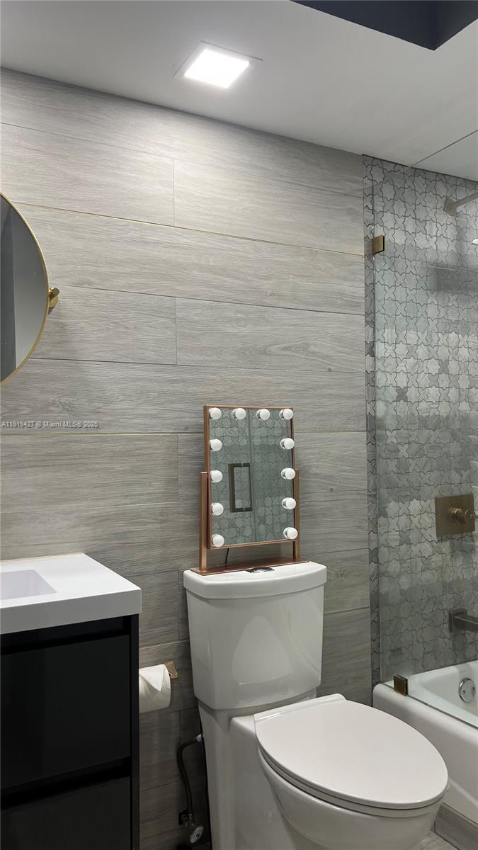 Photo of 20740 32nd Pl  (20740), Aventura, Florida, 33180 - 