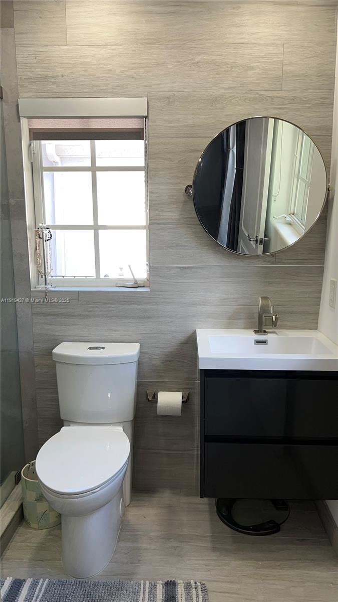 Photo of 20740 32nd Pl  (20740), Aventura, Florida, 33180 - 