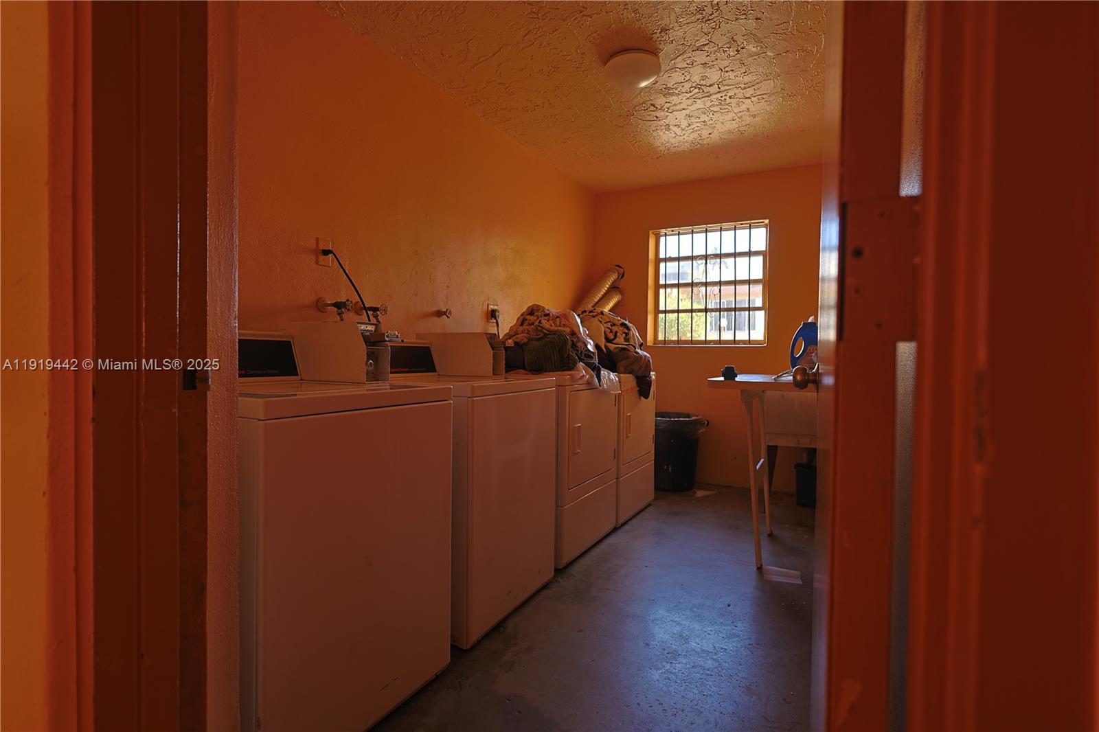 104B 2 / 1 777 sq. ft. $ 2025-11-24 0 Photo