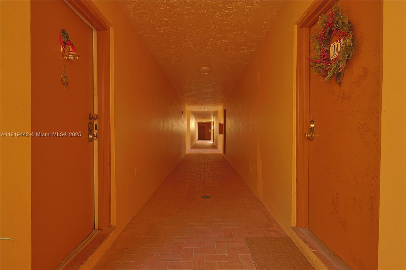 104B 2 / 1 777 sq. ft. $ 2025-11-24 0 Photo