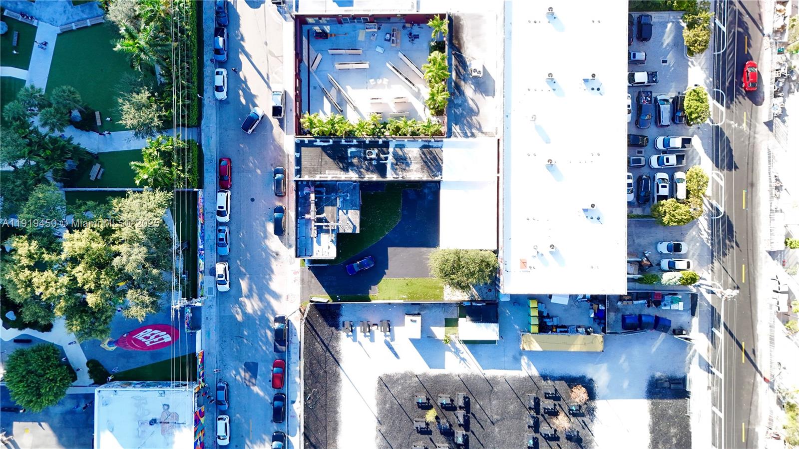 See details / sq. ft. $ 2025-11-24 0 Photo