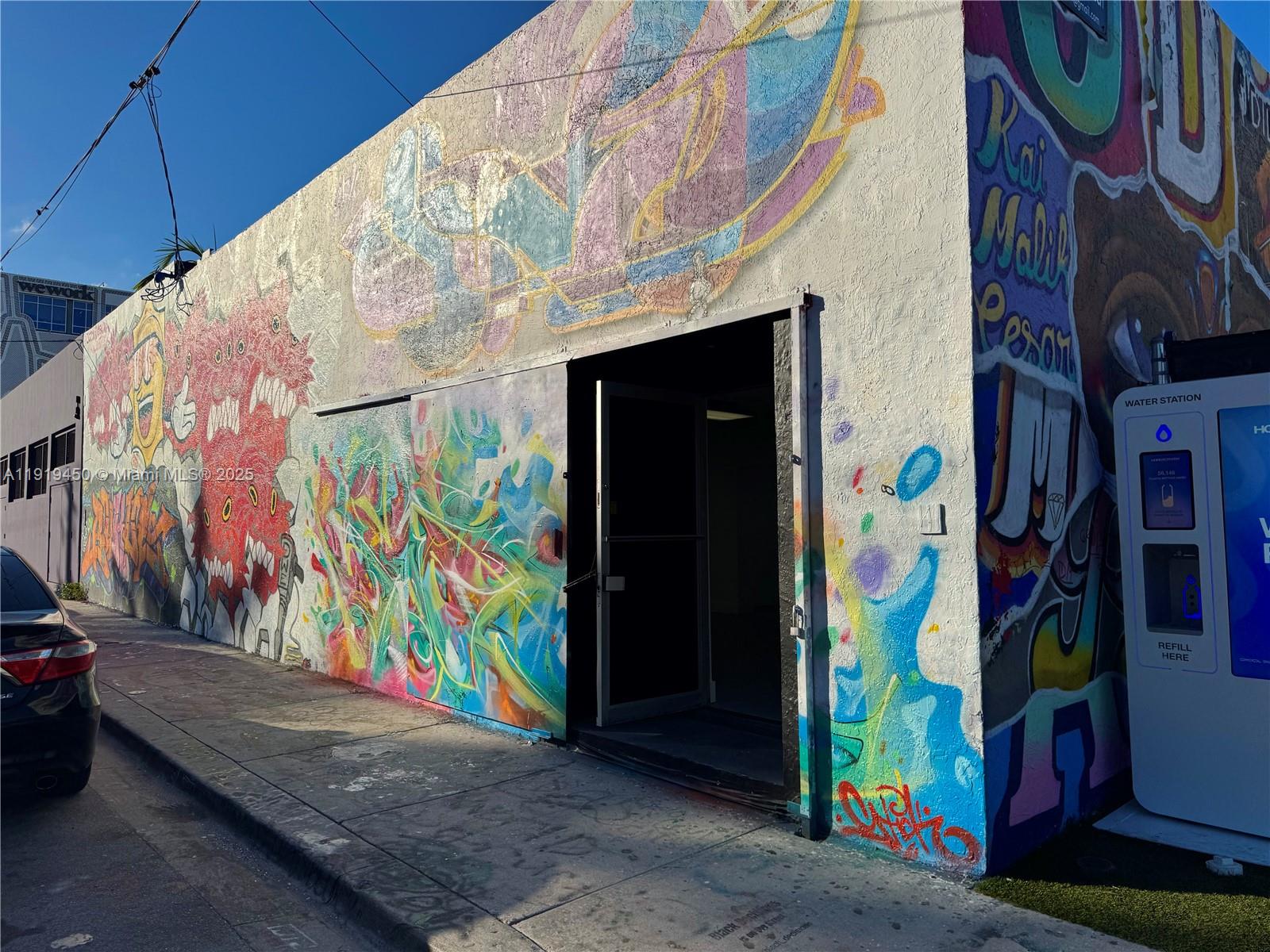 See details / sq. ft. $ 2025-11-24 0 Photo