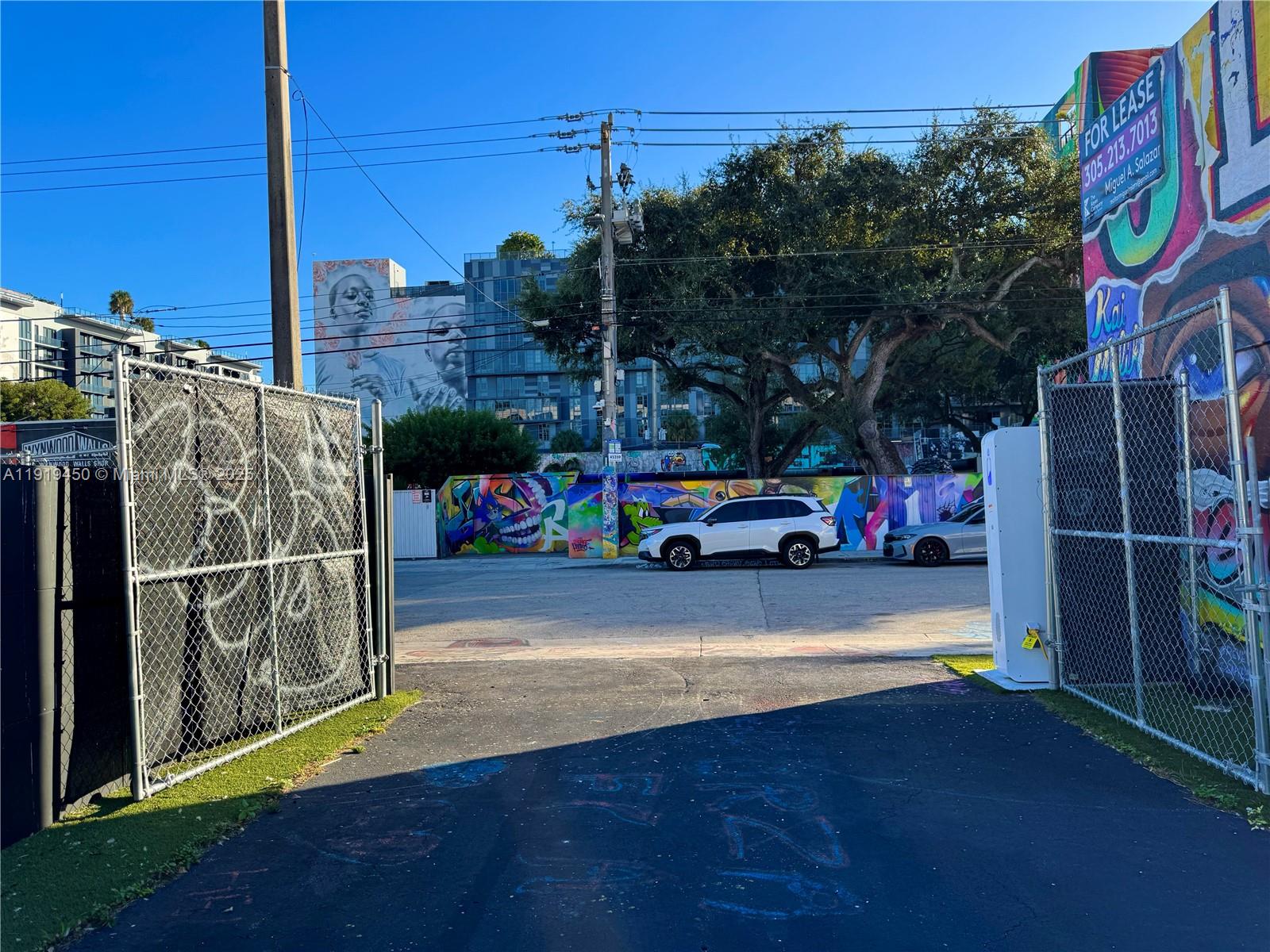 See details / sq. ft. $ 2025-11-24 0 Photo