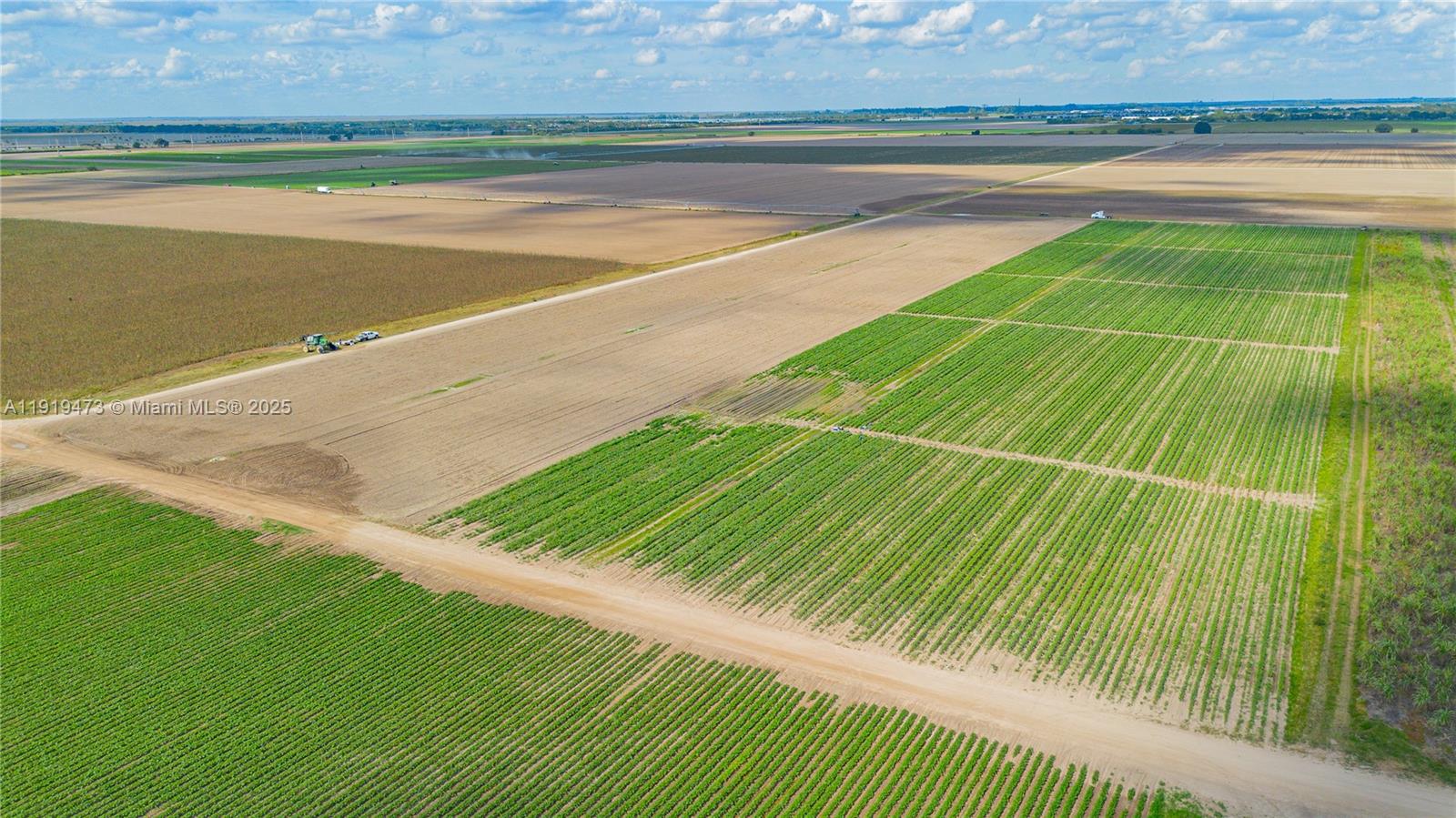   /   sq. ft. $ 2025-11-24 0 Photo