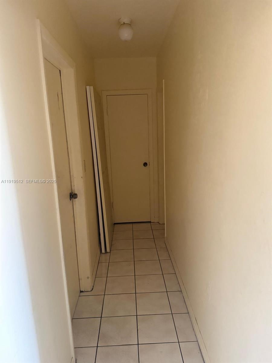 See details / sq. ft. $ 2025-11-24 0 Photo