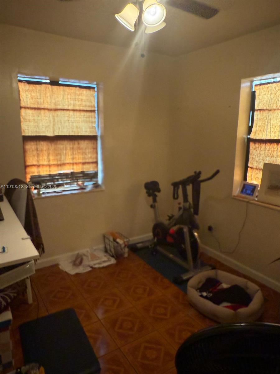 See details / sq. ft. $ 2025-11-24 0 Photo