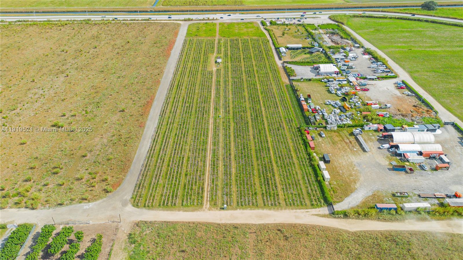   /   sq. ft. $ 2025-11-24 0 foto