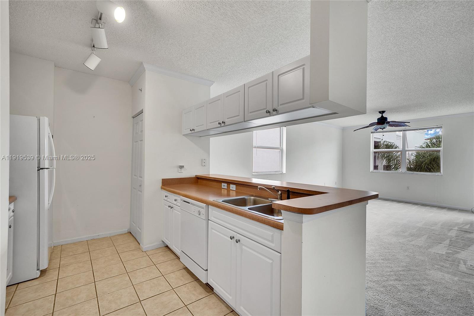 Photo of 17125 Bay Rd  #3612, Sunny Isles Beach, Florida, 33160 - 