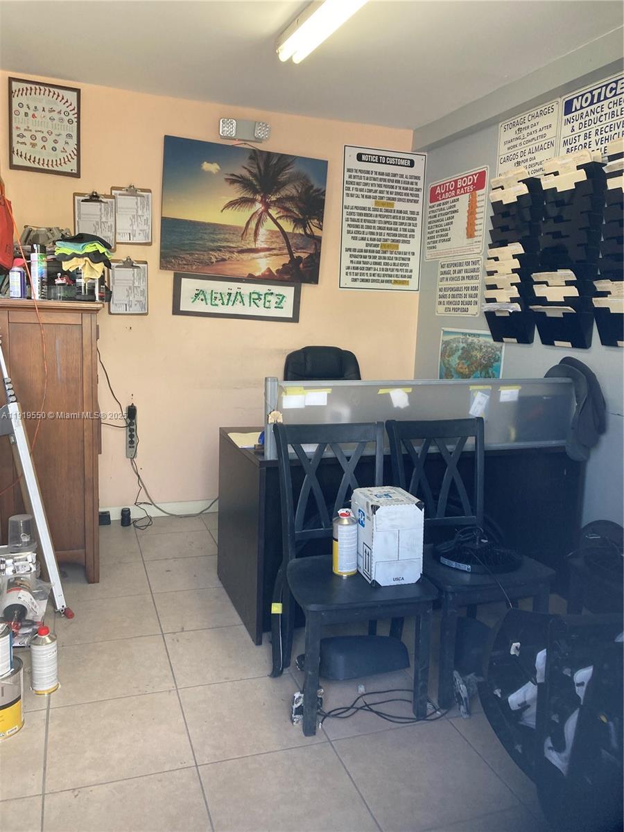   /   sq. ft. $ 2025-11-24 0 Photo