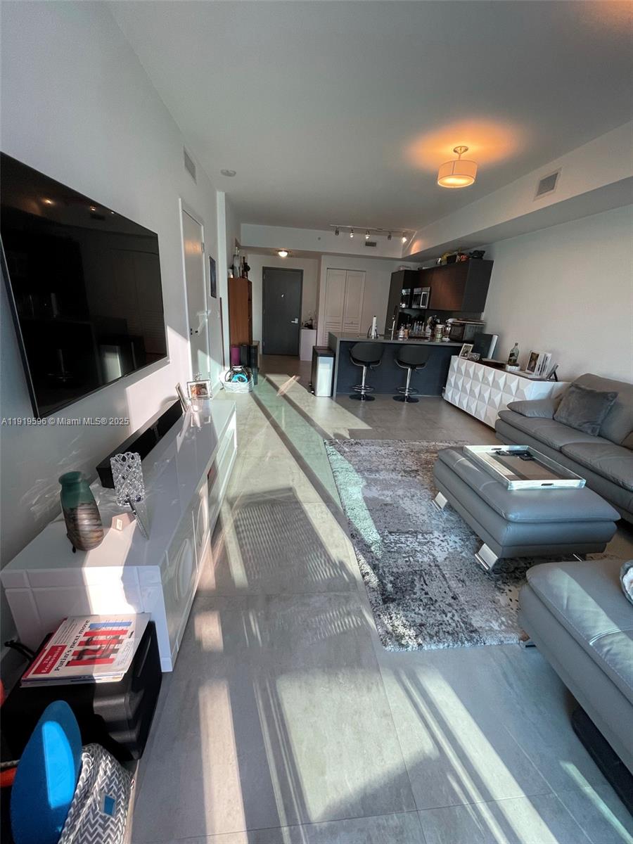 Photo of 1080 BRICKELL AV #1502, Miami, Florida, 33131 -