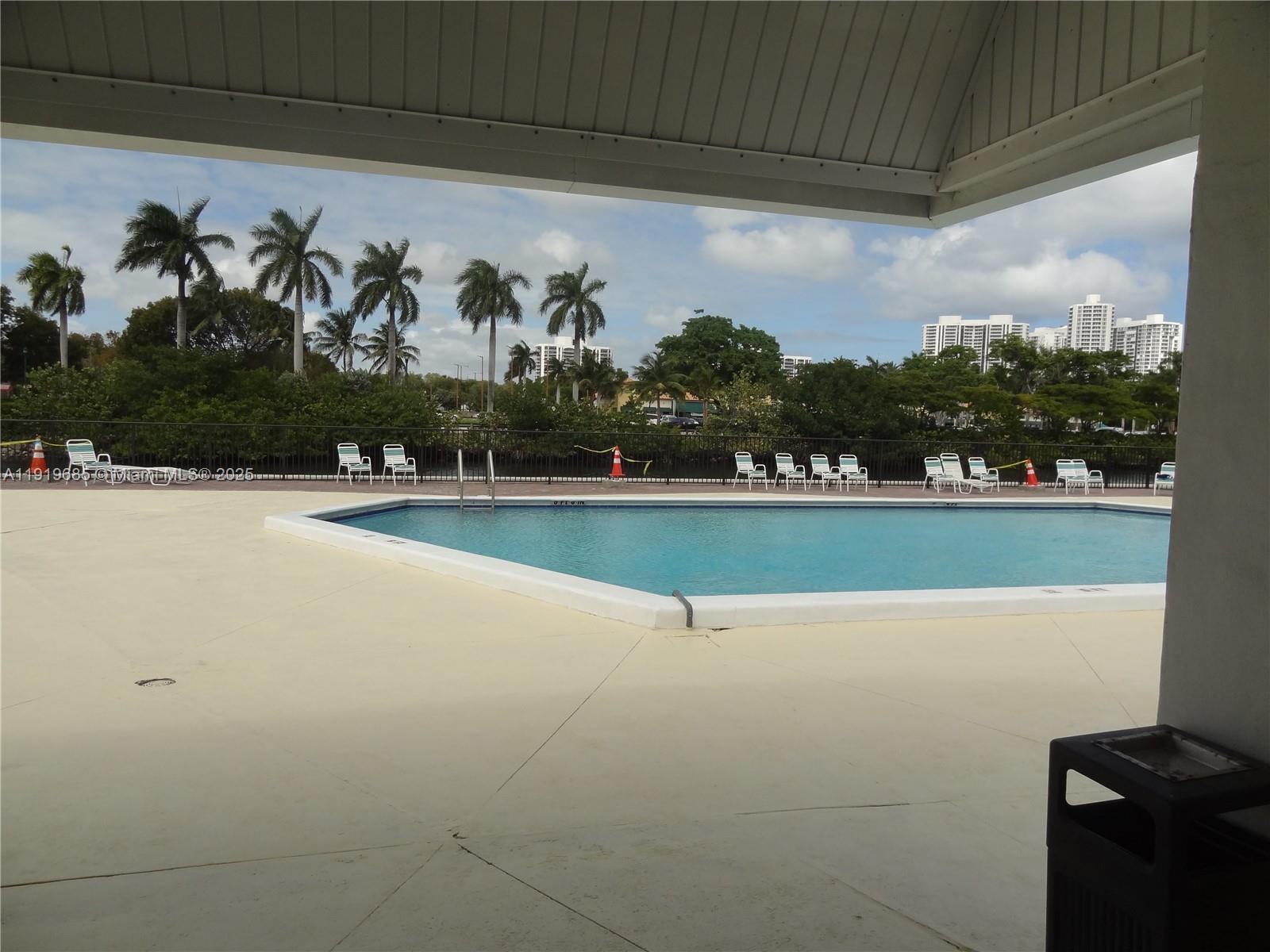 EI506 1 / 1 741 sq. ft. $ 2025-11-25 0 Photo