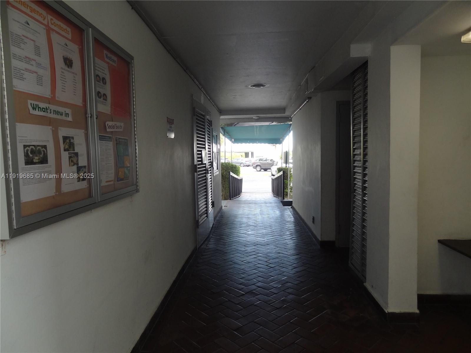 EI506 1 / 1 741 sq. ft. $ 2025-11-25 0 Photo