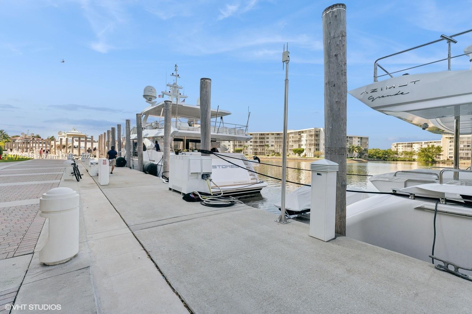 See details 2911 2 / 2 1140 sq. ft. $ 2025-11-25 0 Photo