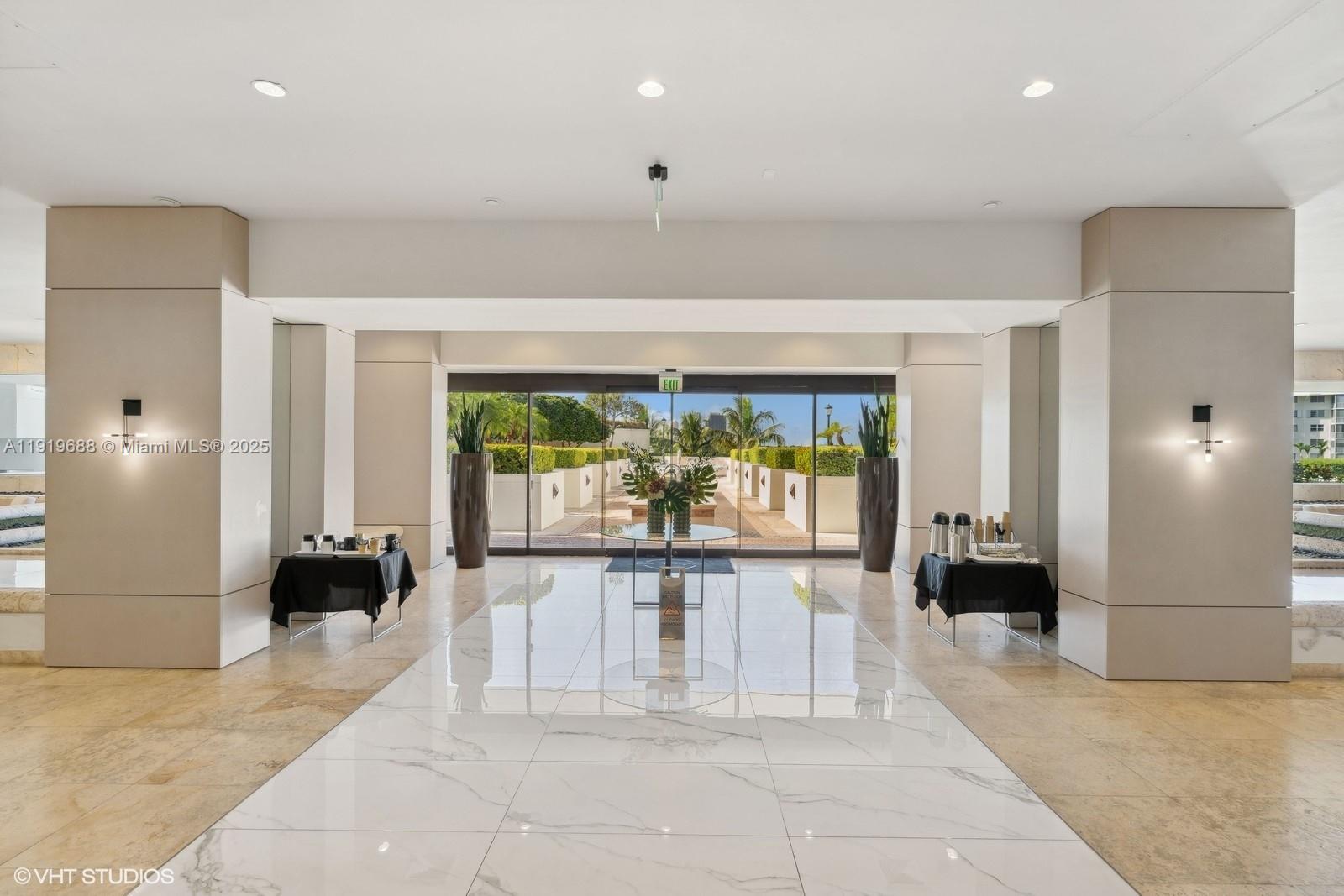 See details 2911 2 / 2 1140 sq. ft. $ 2025-11-25 0 Photo