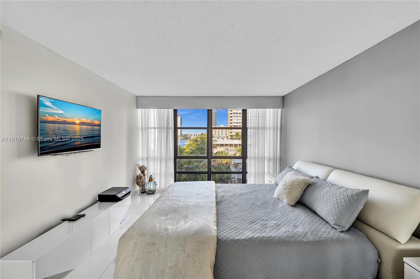 Photo of 2017 Ocean Dr #409, Hallandale Beach, Florida, 33009 -