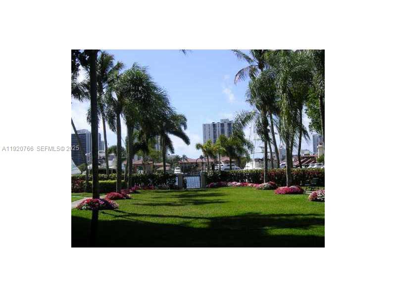 Photo of 3600 Yacht Club Dr  #1204, Aventura, Florida, 33180 - Exterior Front