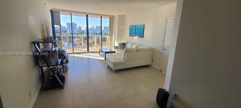 Photo of 3600 Yacht Club Dr  #1204, Aventura, Florida, 33180 - 