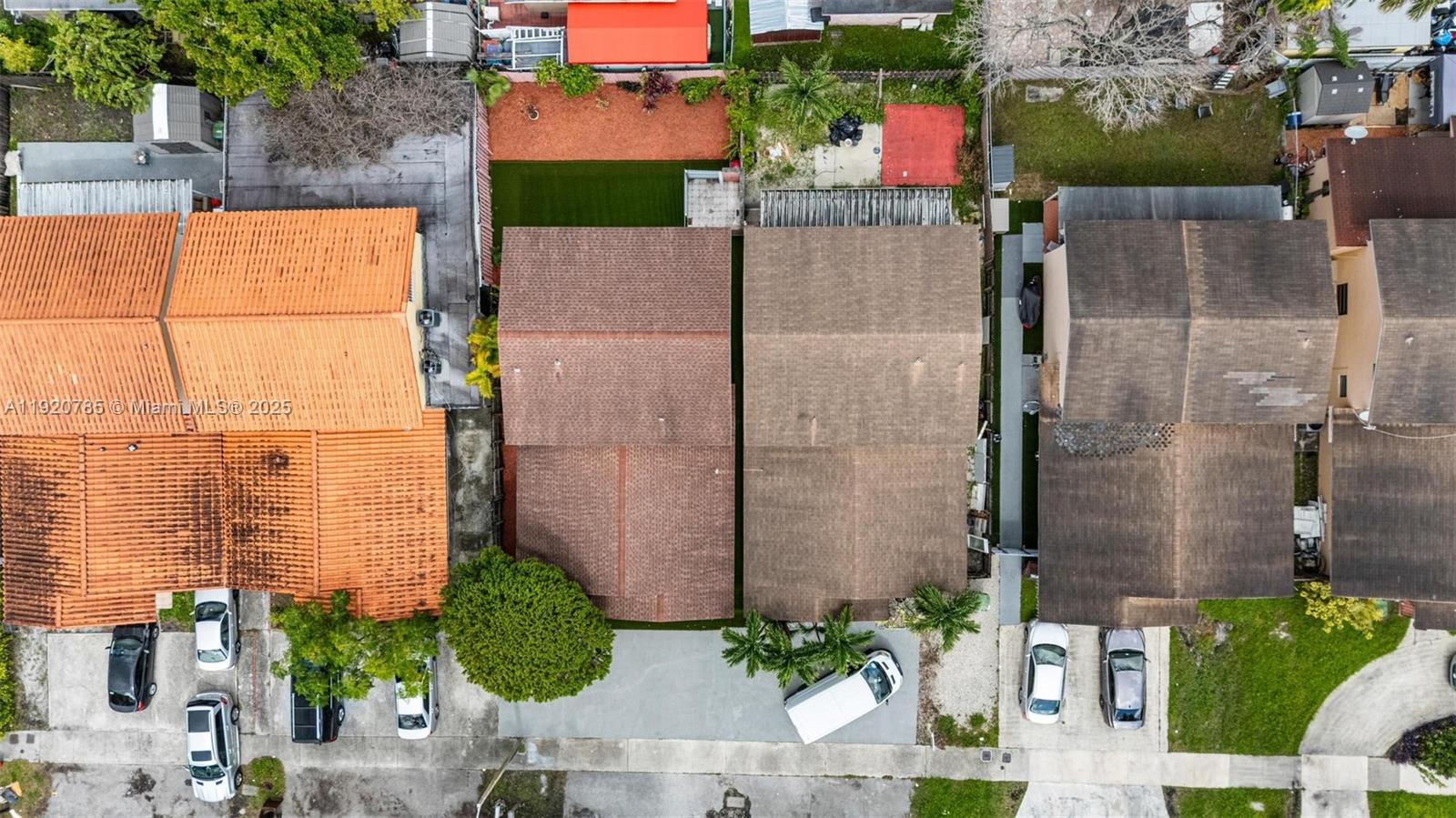 See details / 4104 sq. ft. $ 2025-11-25 0 Photo