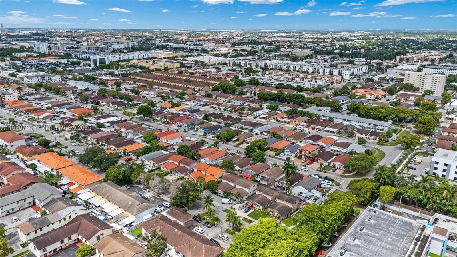 See details / 4104 sq. ft. $ 2025-11-25 0 Photo