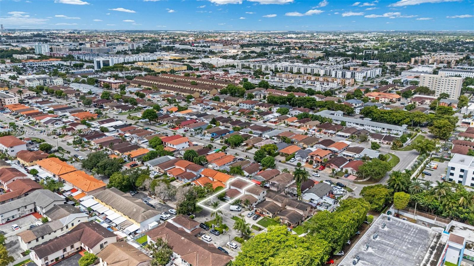 See details / 4104 sq. ft. $ 2025-11-25 0 Photo