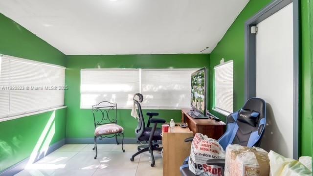 See details 1041 3 / 1 1020 sq. ft. $ 2025-11-25 0 Photo