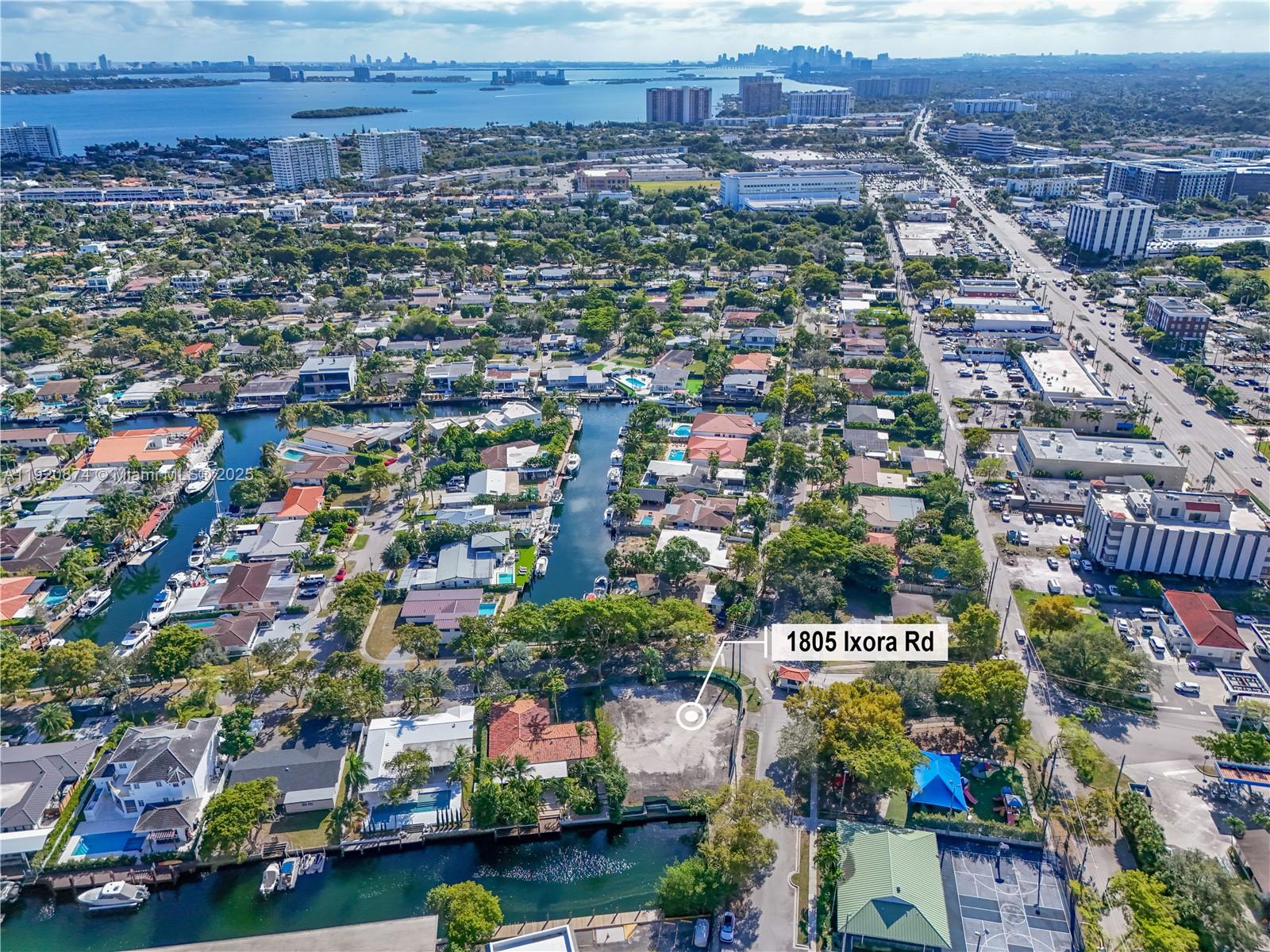   /   sq. ft. $ 2025-11-25 0 foto