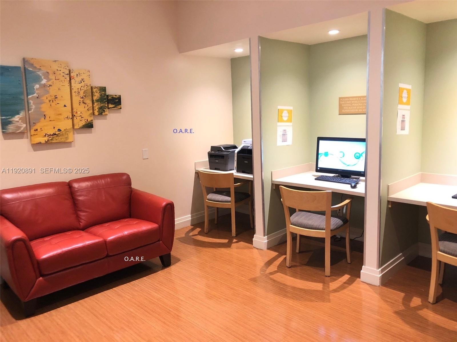 Photo of 3901 Ocean Dr  #15C, Hollywood, Florida, 33019 - Business Center