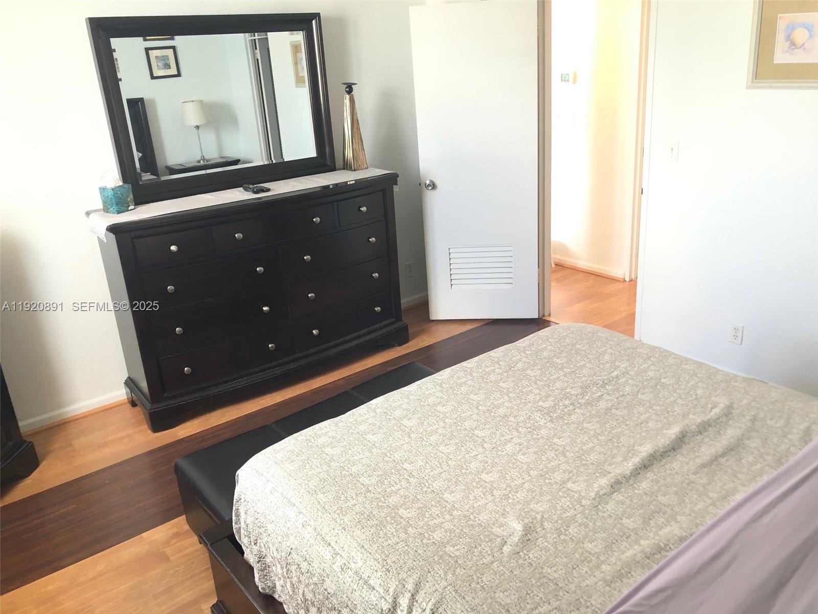 Photo of 3901 Ocean Dr  #15C, Hollywood, Florida, 33019 - 