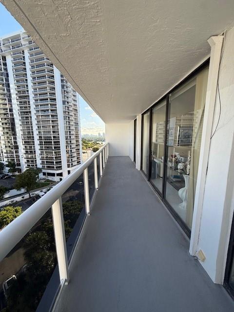 Photo of 20505 Country Club Dr #1036, Aventura, Florida, 33180 -
