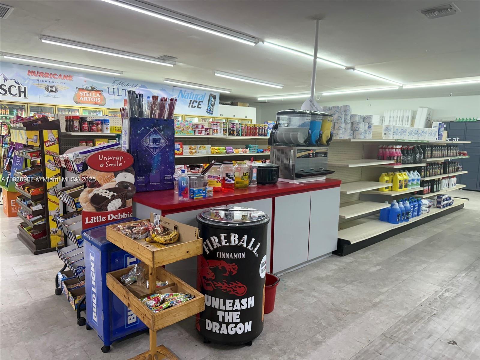   /   sq. ft. $ 2025-11-25 0 Photo