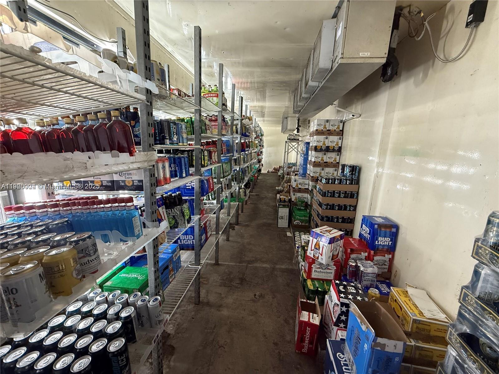   /   sq. ft. $ 2025-11-25 0 Photo