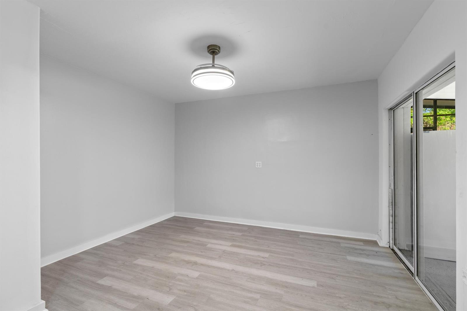   / 3 1598 sq. ft. $ 2026-02-26 0 foto