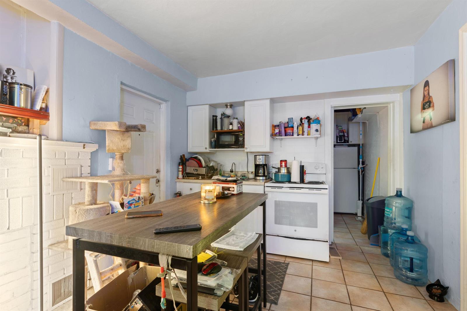   / 3 1598 sq. ft. $ 2026-02-26 0 foto