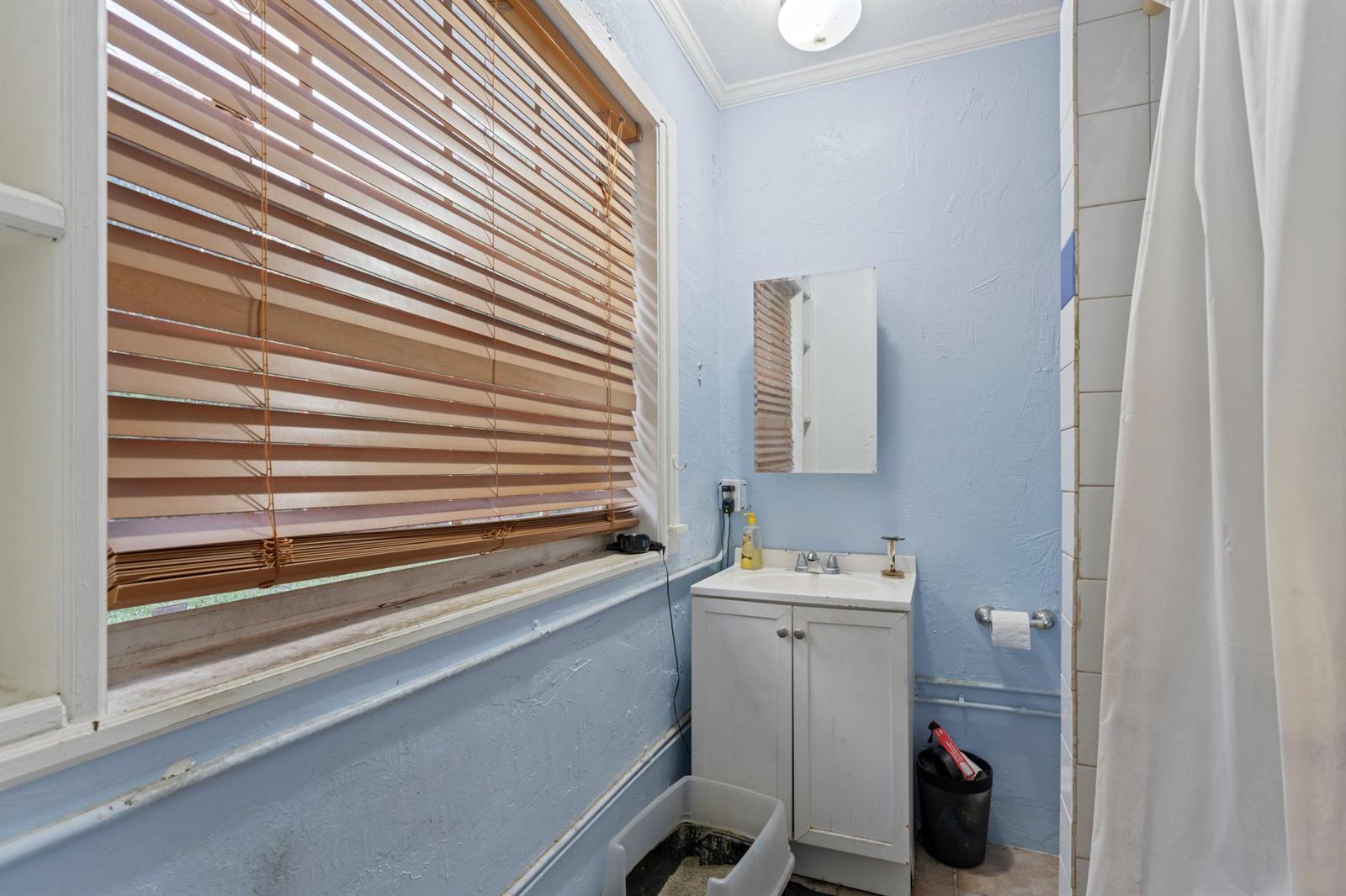   / 3 1598 sq. ft. $ 2026-02-26 0 foto