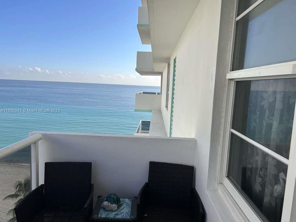 Photo of 3725 Ocean Dr #1103, Hollywood, Florida, 33019 -