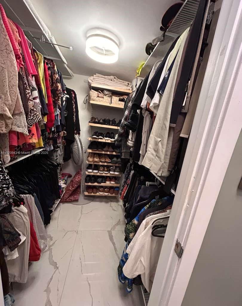 Photo of 3725 Ocean Dr #1103, Hollywood, Florida, 33019 -