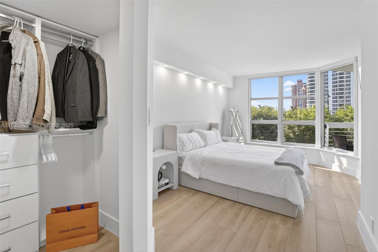 Photo of 19101 Mystic Pointe Dr  #402, Aventura, Florida, 33180 - 