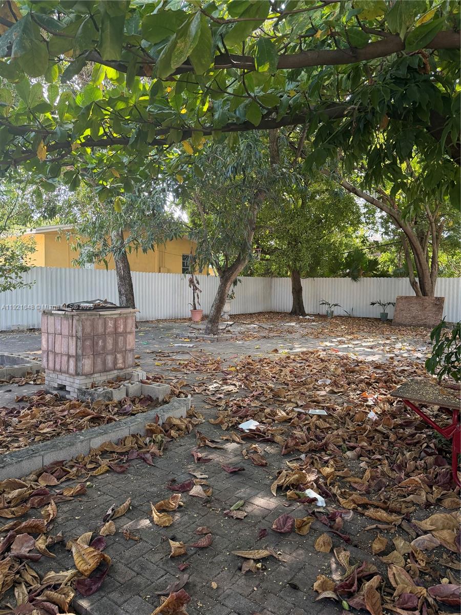 See details / 2258 sq. ft. $ 2025-11-25 0 Photo