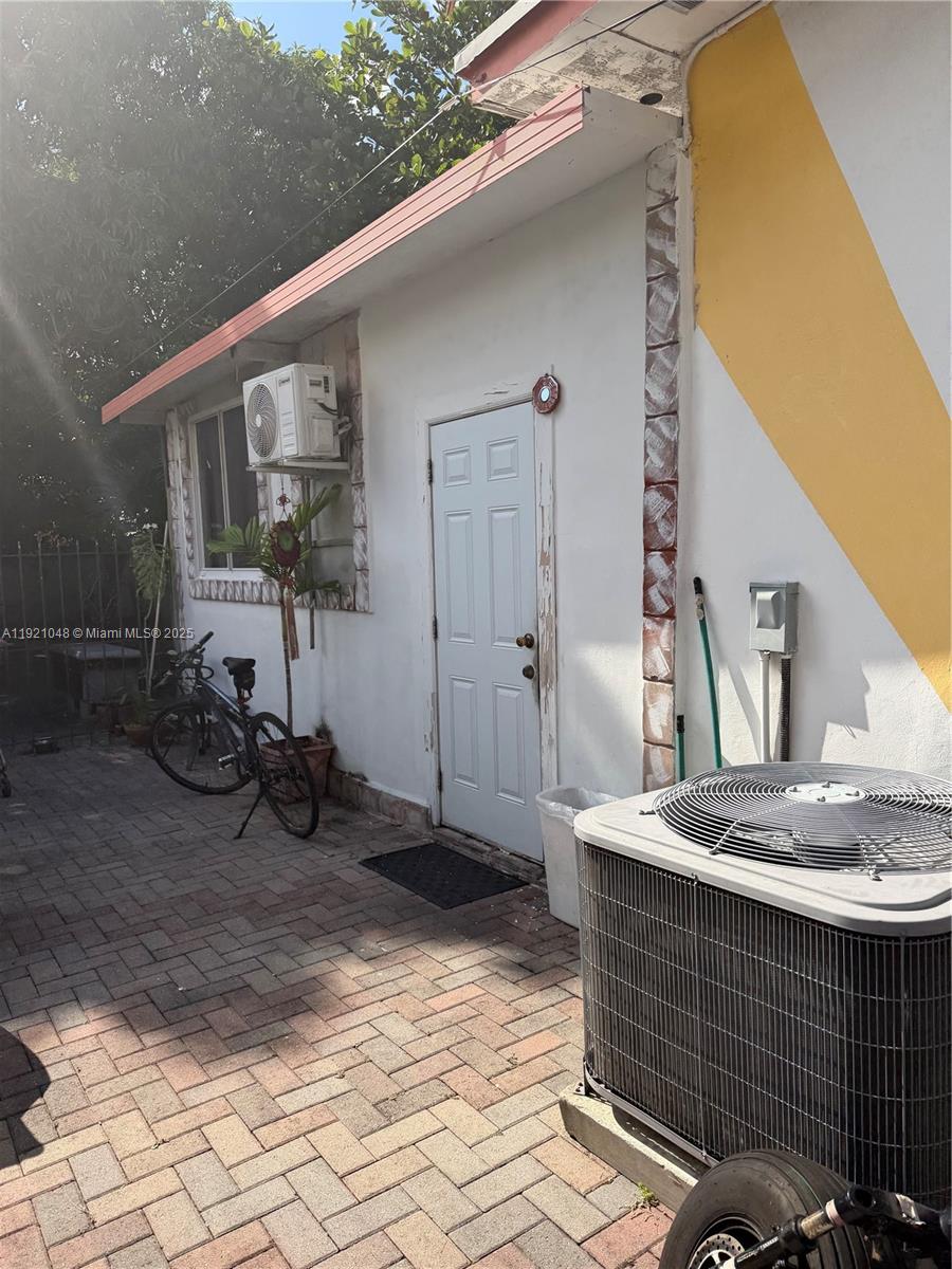 See details / 2258 sq. ft. $ 2025-11-25 0 Photo