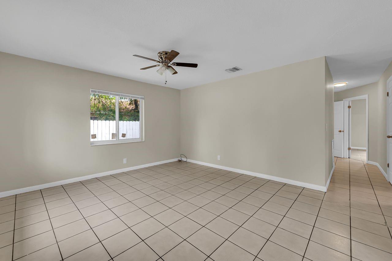 Ver detalles / 0 1770 sq. ft. $ 2026-06-09 0 foto