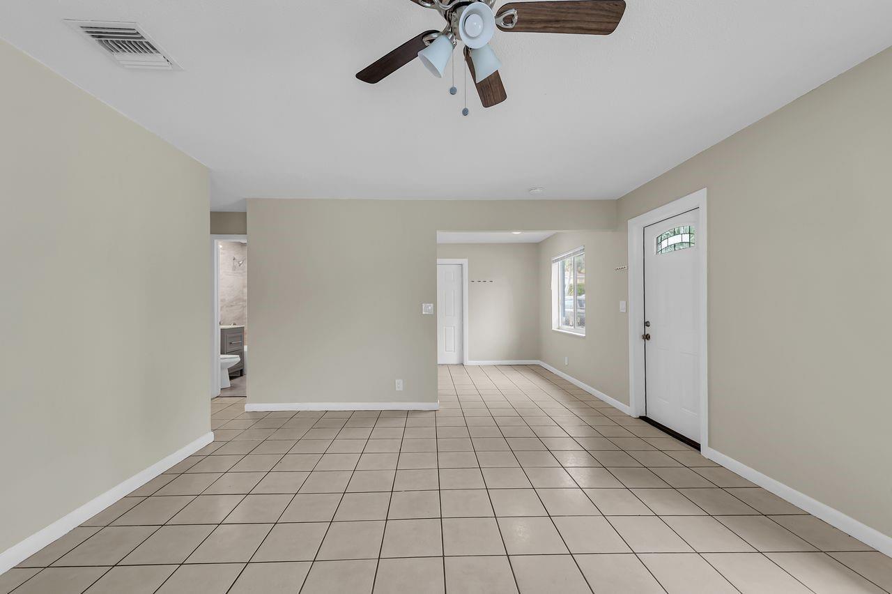Ver detalles / 0 1770 sq. ft. $ 2026-06-09 0 foto