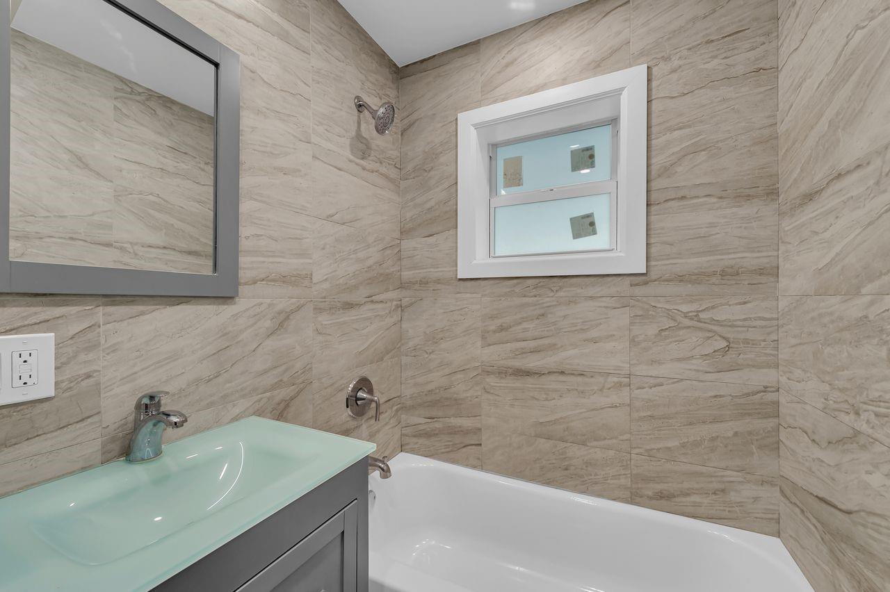 Ver detalles / 0 1770 sq. ft. $ 2026-06-09 0 foto