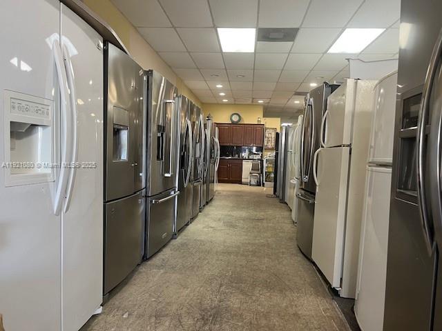   /   sq. ft. $ 2025-11-25 0 foto