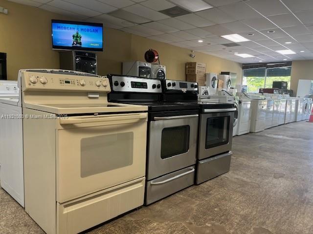   /   sq. ft. $ 2025-11-25 0 foto