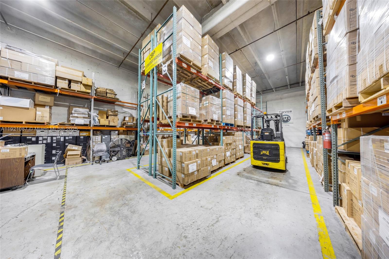 5-1  /   sq. ft. $ 2025-11-25 0 Photo