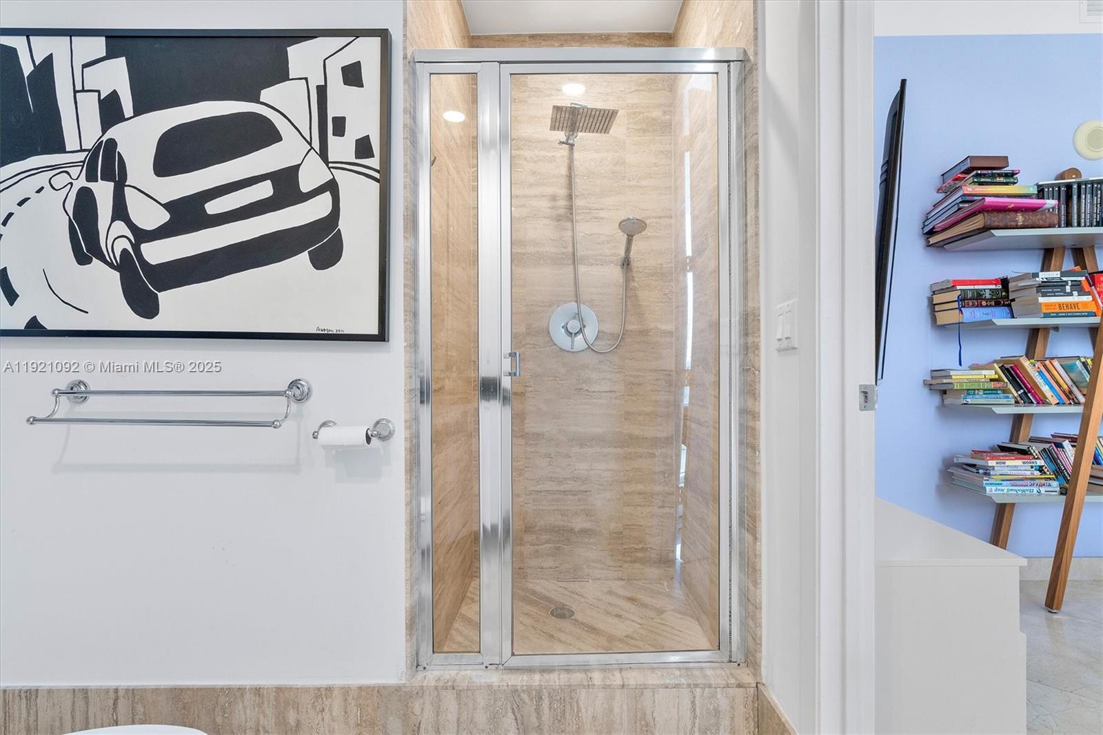 904 3 / 4 2327 sq. ft. $ 2025-11-25 0 Photo